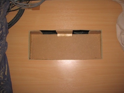 iMac table mod... supporting box fitted